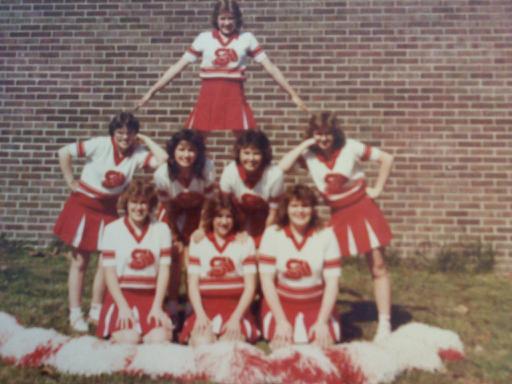 pam cheerleader