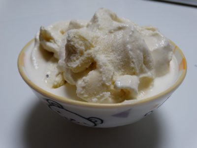 My kids favorite homemade ice cream - sweetened with maple syrup 2