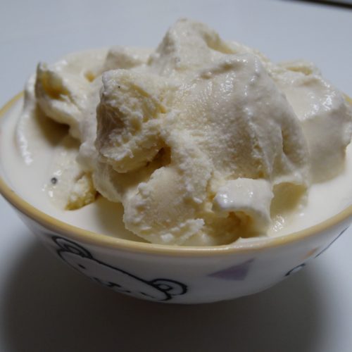 My kids favorite homemade ice cream - sweetened with maple syrup 2