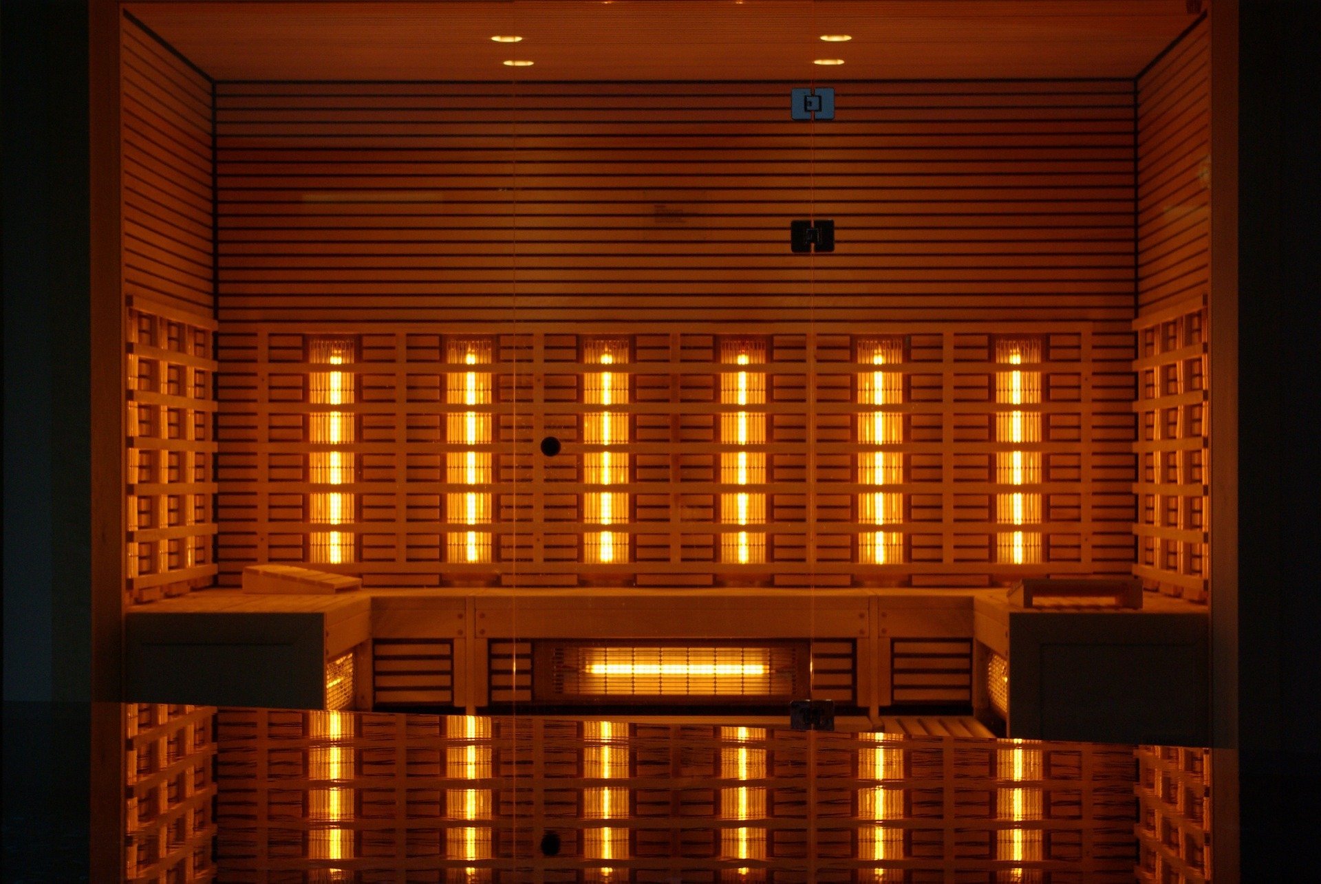 Wood Sauna: benefits of near infrared sauna