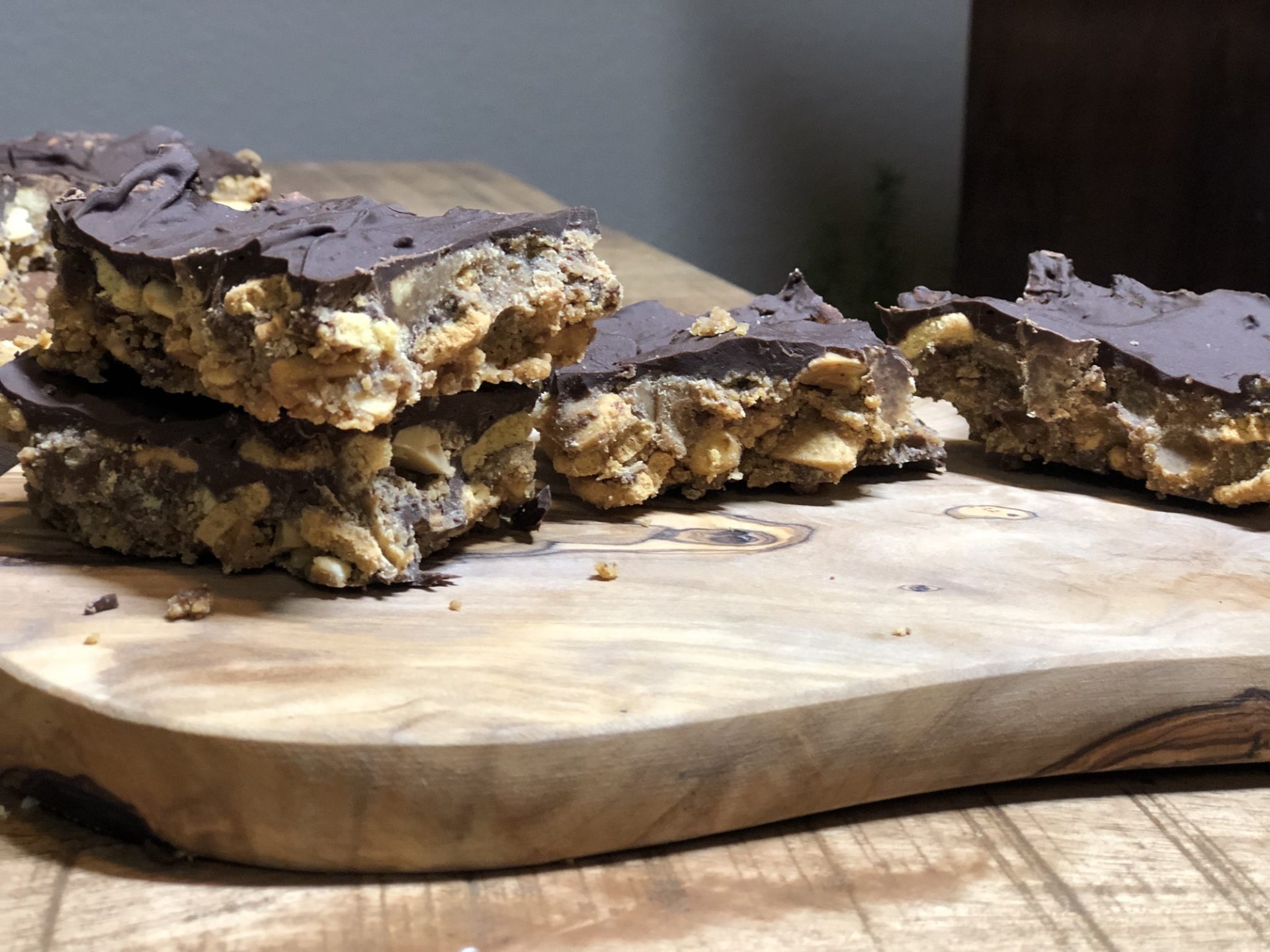 Salted Caramel Peanut Crunch Chocolate Bars with Catalina Crunch 5