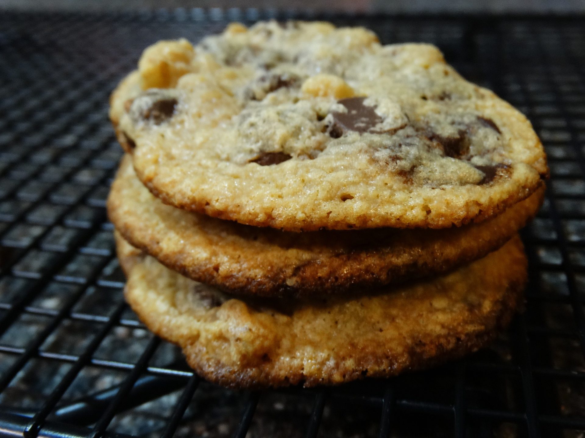 Delicious bakeable keto and thm friendly sugar free , gluten free chocolate chip cookie mix.