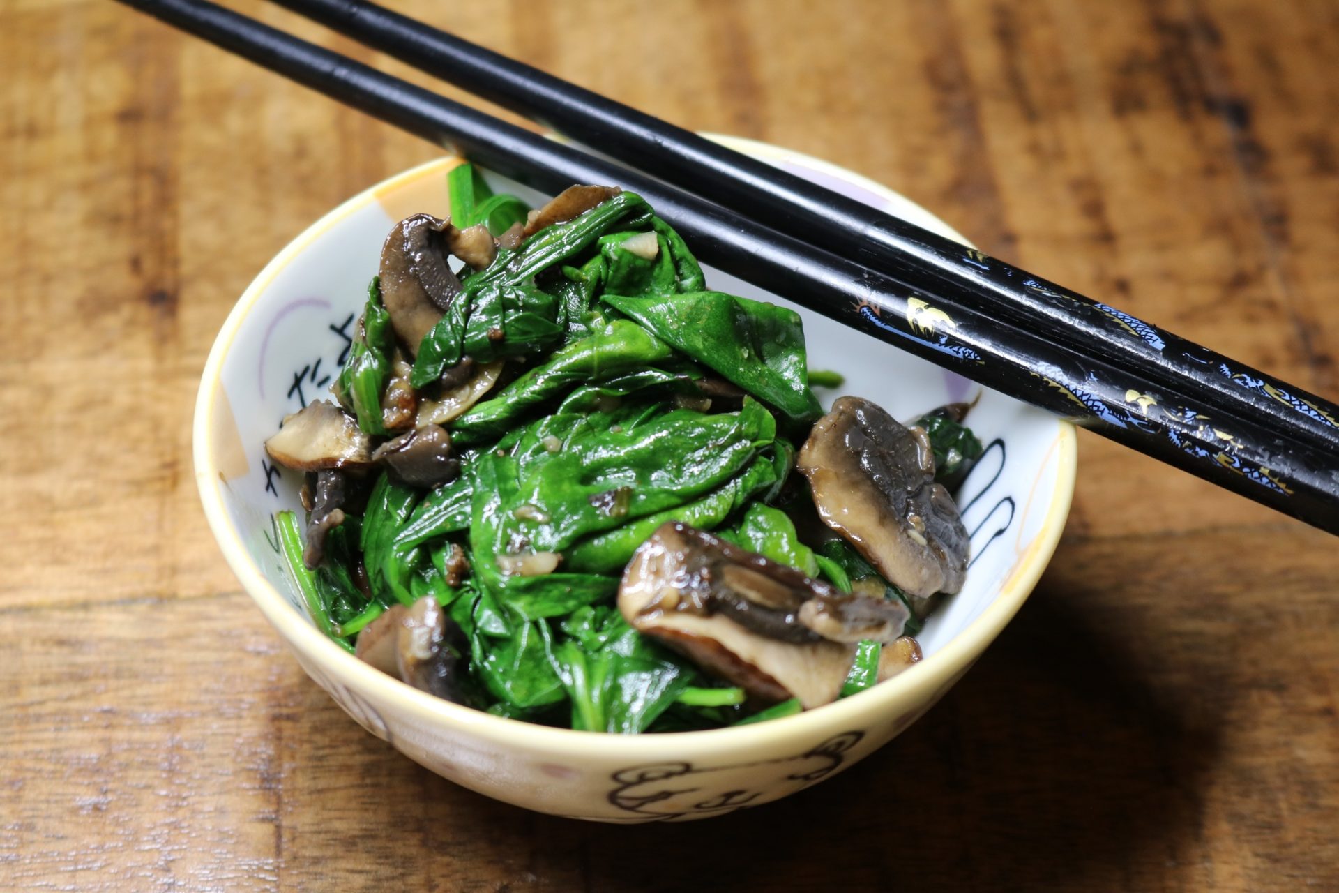 Garlicky Sautéed Spinach with Mushrooms 2