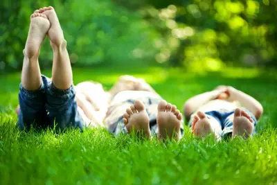 Ultimate Guide to the Health Benefits of Grounding 8